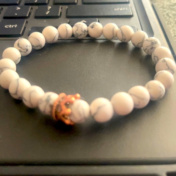 Accessories - CROWN BRACELET